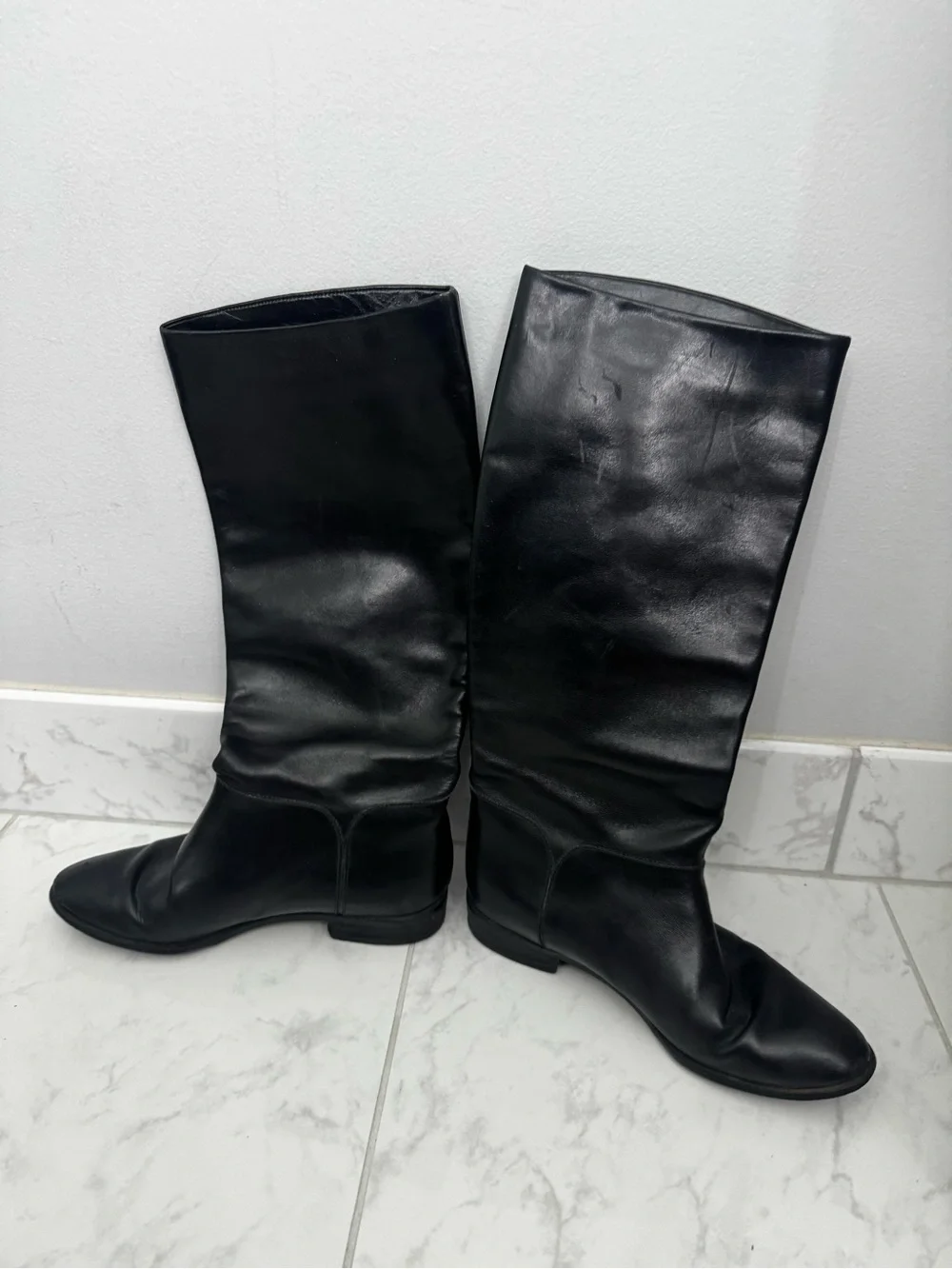 Pappagallo Black Leather Knee-High Boots